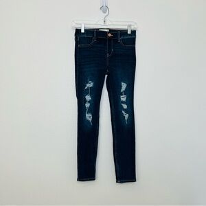 Abercrombie kids medium wash Blue Ripped distressed Skinny Jeans 11/12 Regular